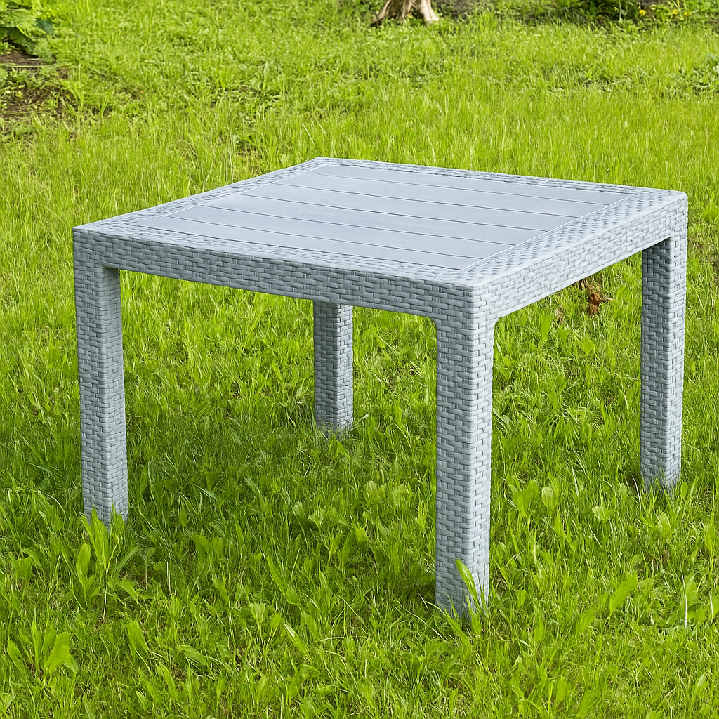 Квадратный стол Royal Family JULY MINI цвет светло-серый 1